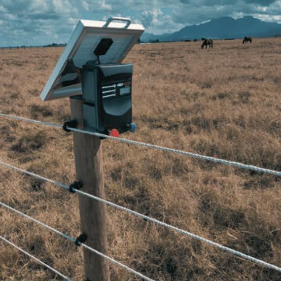JVA SV5 Solar Electric Fence Energizer